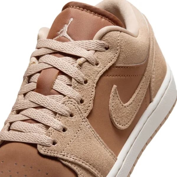 Nike Air Jordan 1 Low Kadın Kahverengi Basketbol Ayakkabısı · DC0774-205 (9/10)