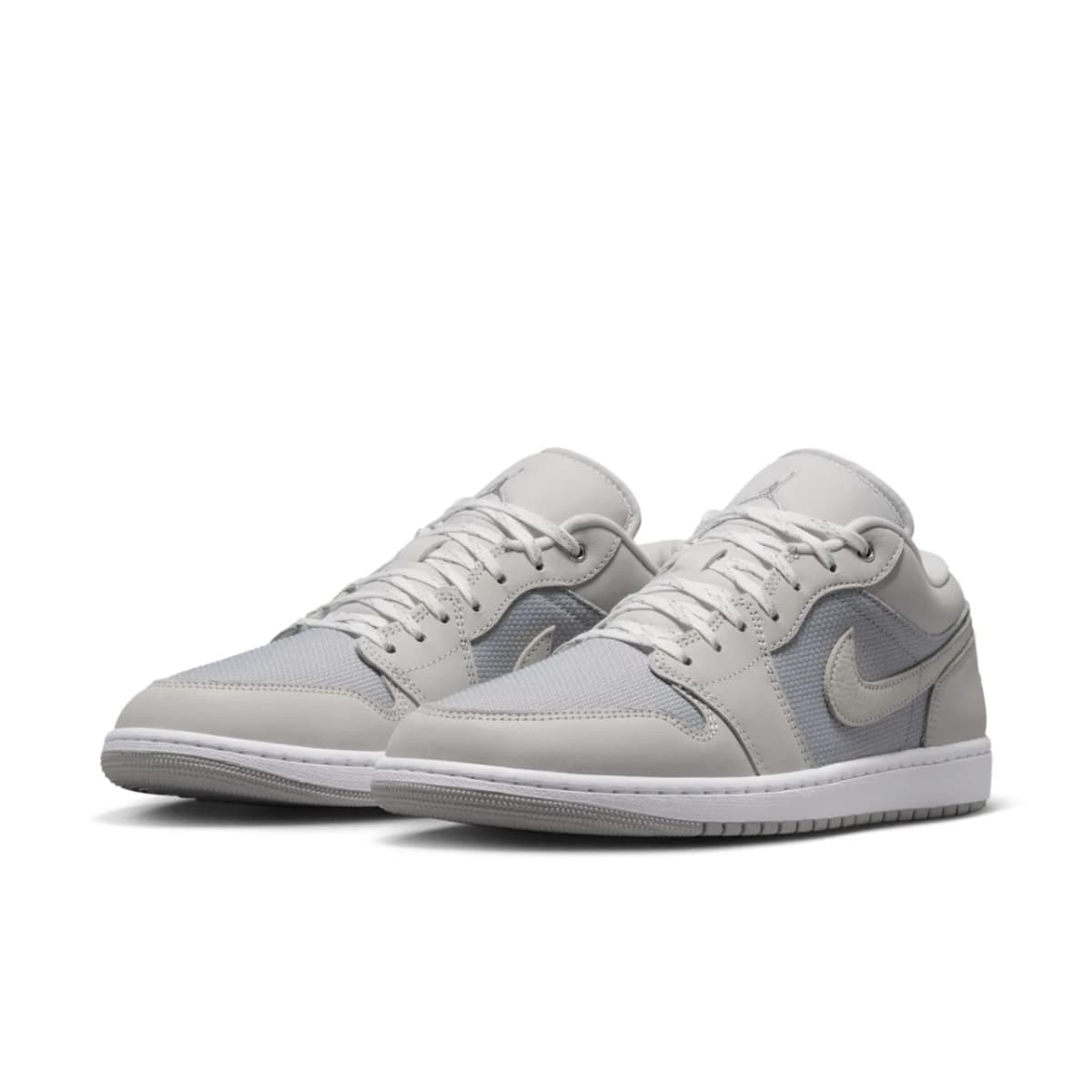 Nike Air Jordan 1 Low Se Erkek Gri Basketbol Ayakkabısı · IO2049-100 (4/11)