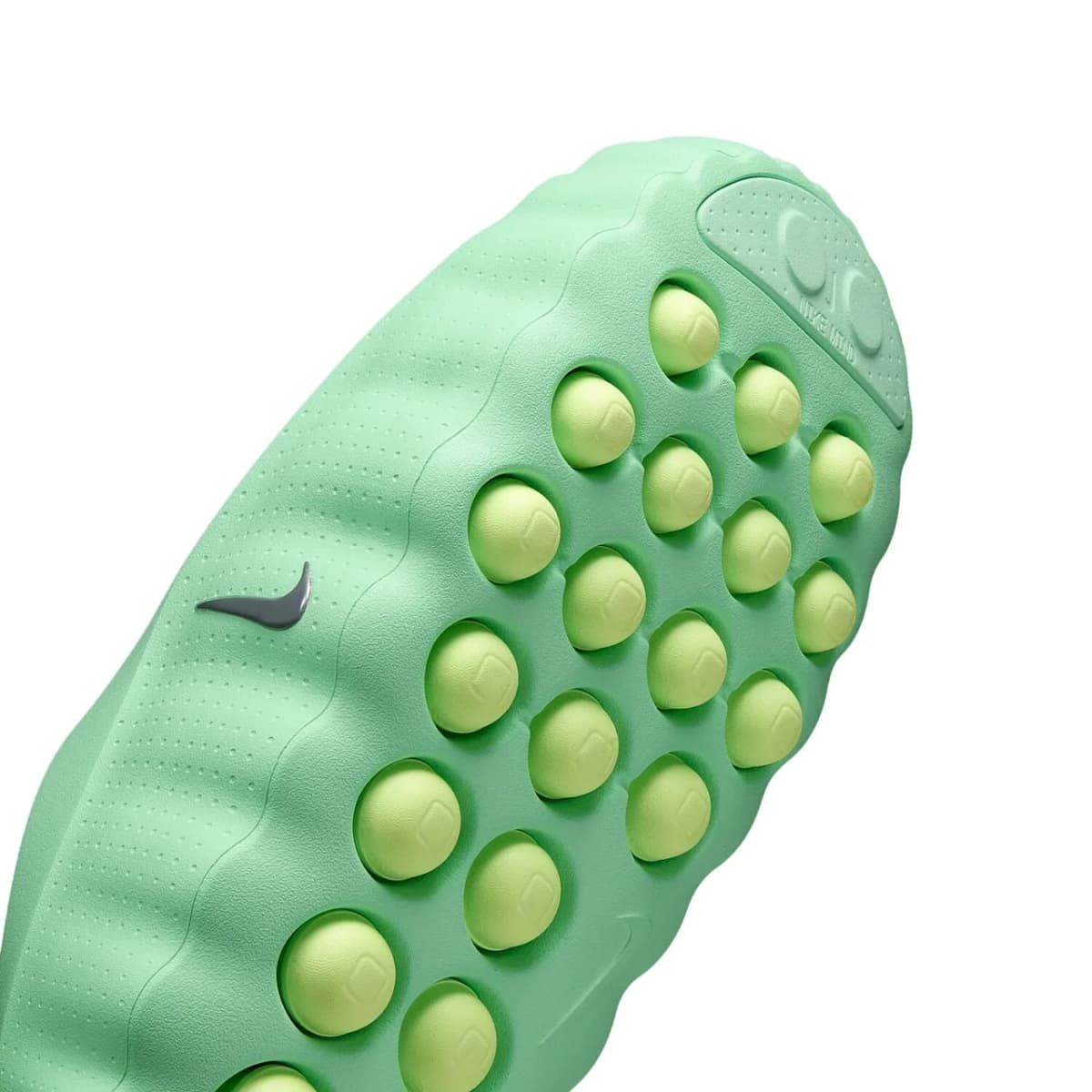 Nike Mind 001 Slide Cucumber Calm · HQ4307-302 (9/10)