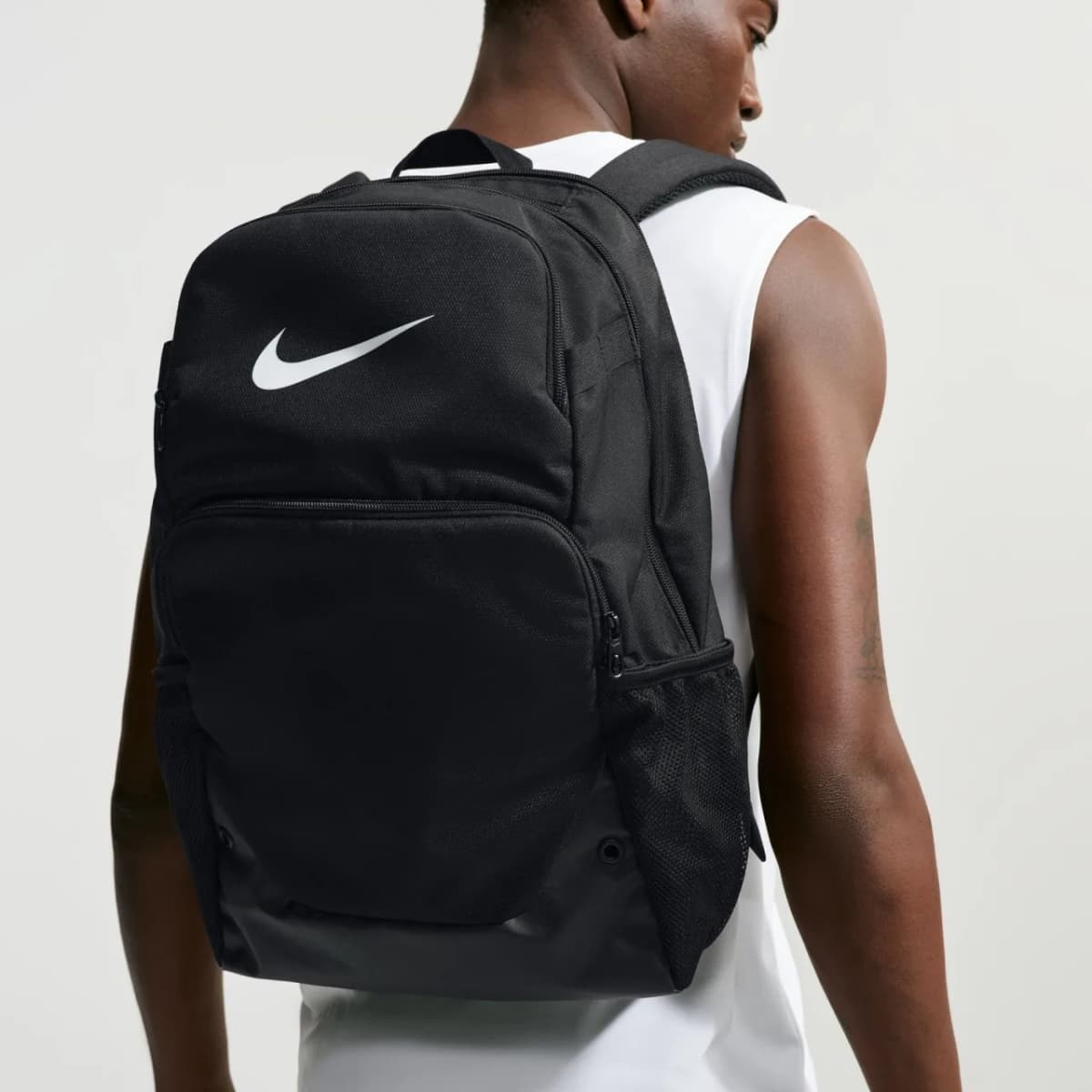 Nike Brasila XL Backpack (Ekstra Büyük Boy, 30 L) Siyah Sırt Çantası — görsel 1 · IB4400-010 (2/12)