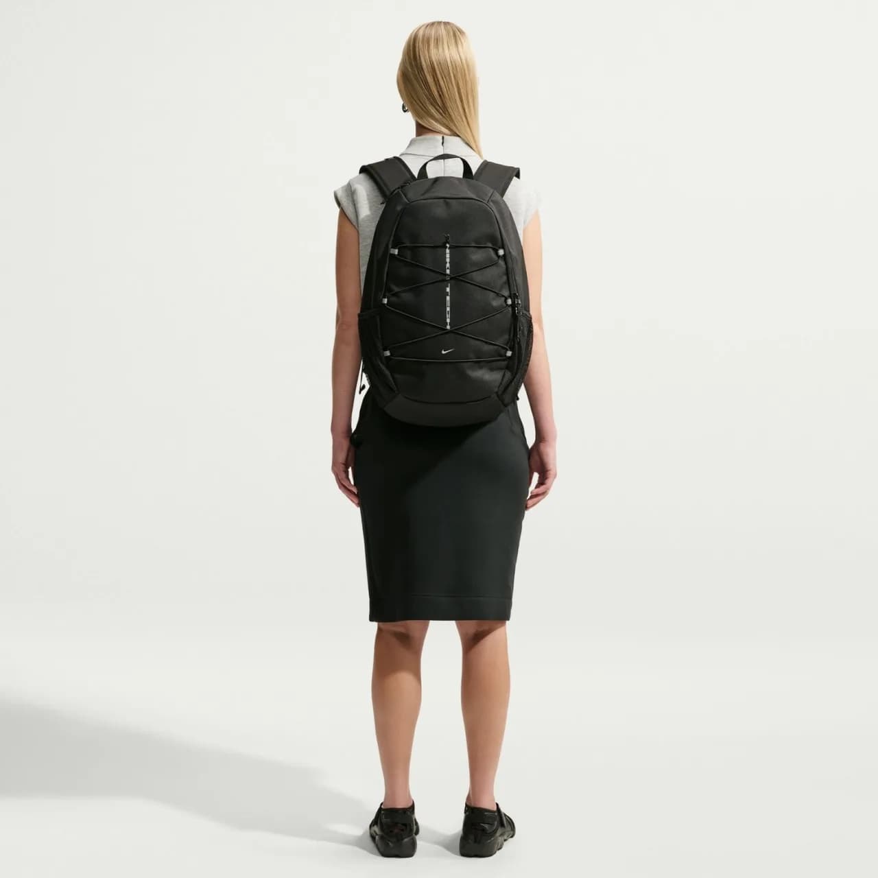 Nike Heritage Sweep Backpack Tech (25 L) Siyah Sırt Çantası — görsel 2 (3/9)
