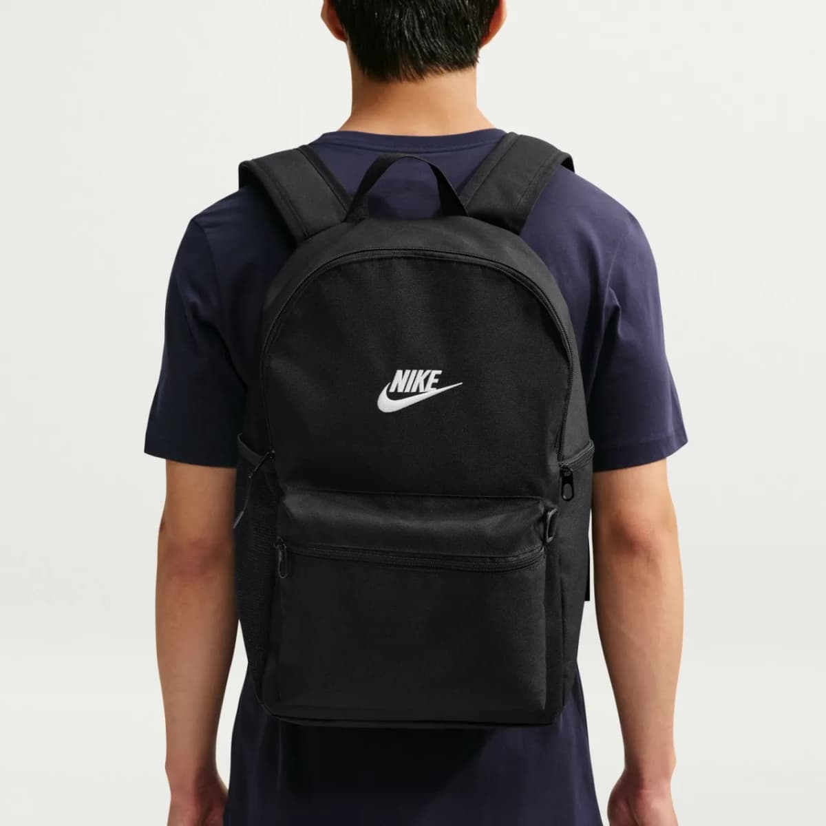 Nike Heritage Backpack 2.0 (23 L) Siyah Sırt Çantası — görsel 1 · IB4343-010 (2/9)