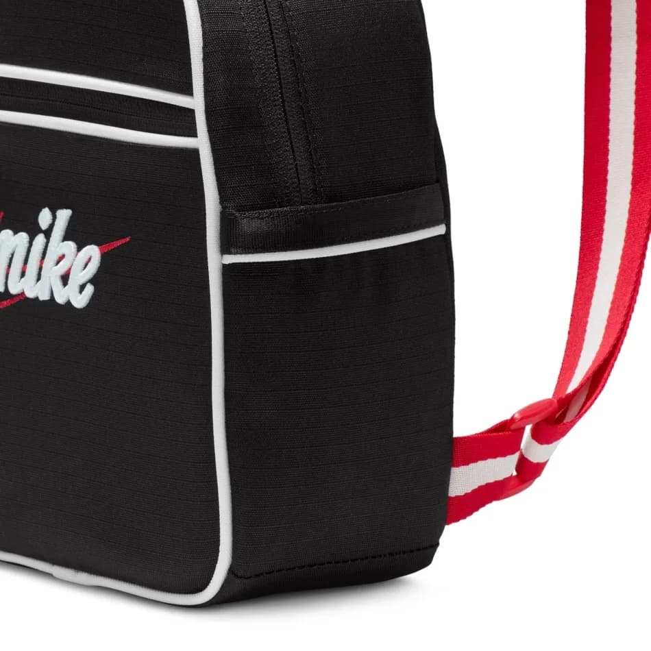 Nike Futura 365 Mini Backpack Siyah Sırt Çantası — görsel 6 (6/8)