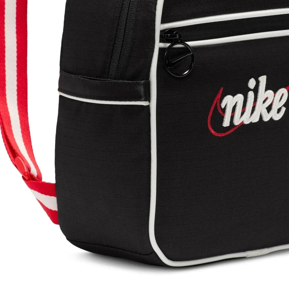 Nike Futura 365 Mini Backpack Siyah Sırt Çantası — görsel 7 (7/8)