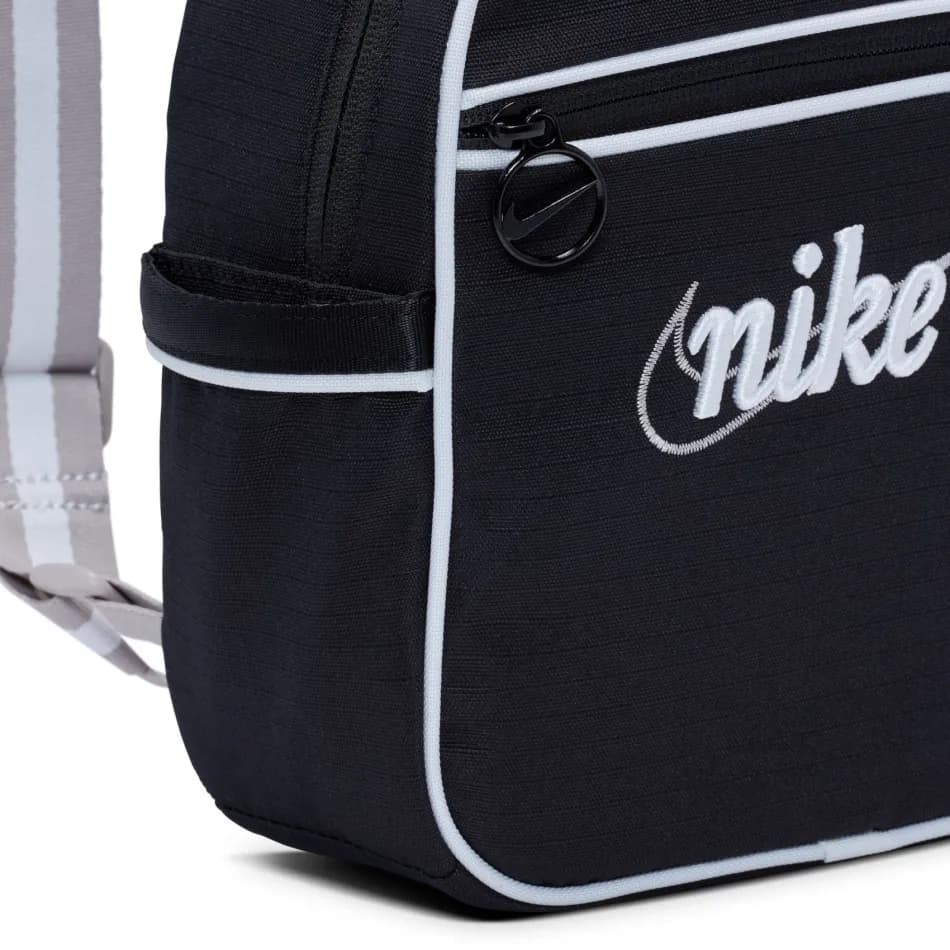 Nike Futura 365 Mini Backpack-Retro Siyah Sırt Çantası — görsel 6 (6/9)