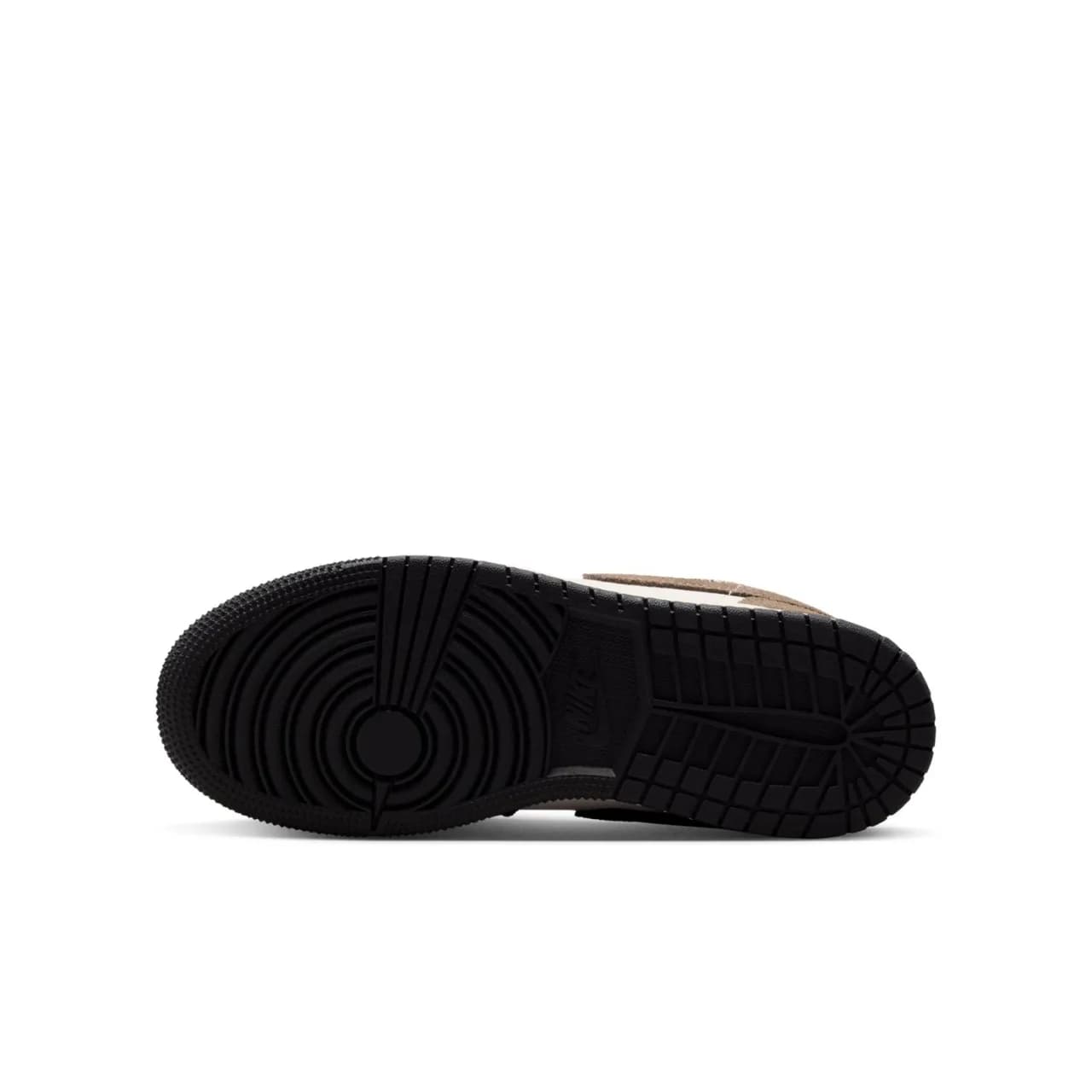 Nike Air Jordan 1 Low Gs Kahverengi Basketbol Ayakkabısı · 553560-200 (3/10)