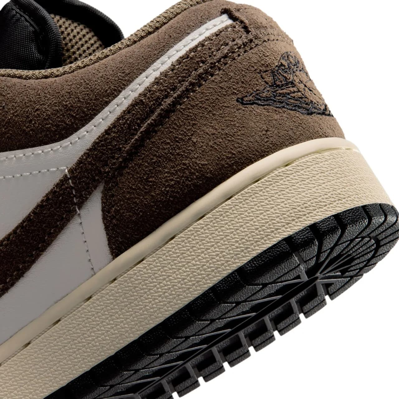 Nike Air Jordan 1 Low Gs Kahverengi Basketbol Ayakkabısı · 553560-200 (10/10)