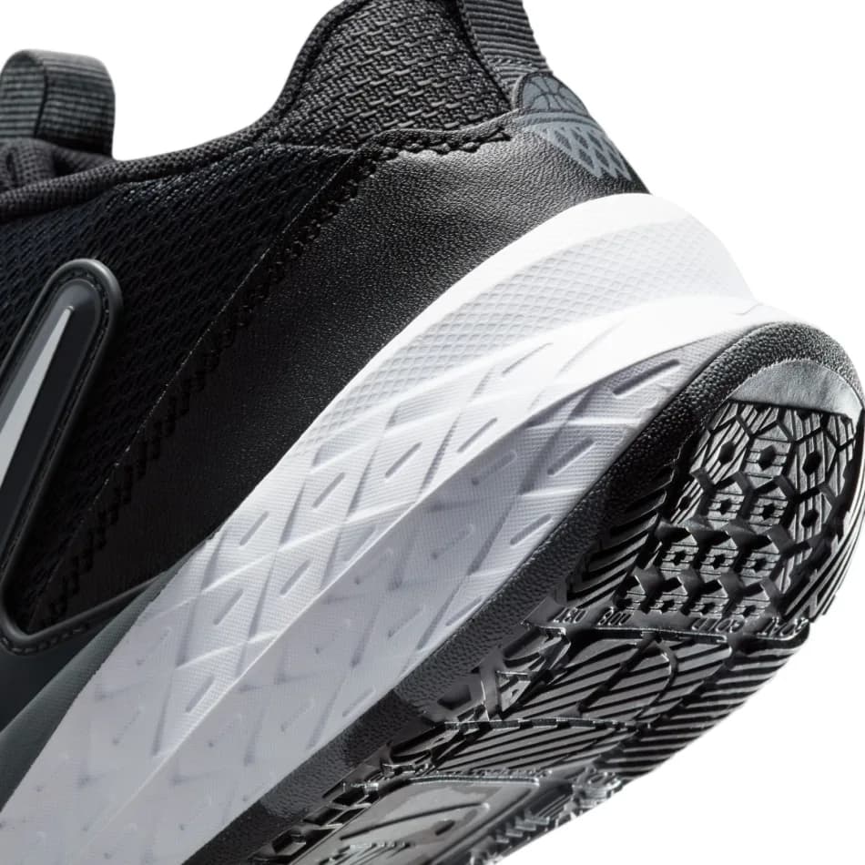 Nike Team Hustle D 12 Gs Siyah Basketbol Ayakkabısı · HF6279-002 (10/11)