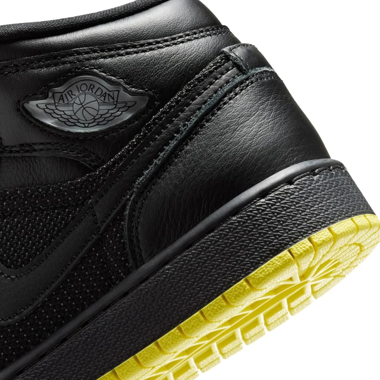 Nike Air Jordan 1 Mid SE Gs Basketbol Ayakkabısı — Çok Renkli · IV6811-001 (10/10)