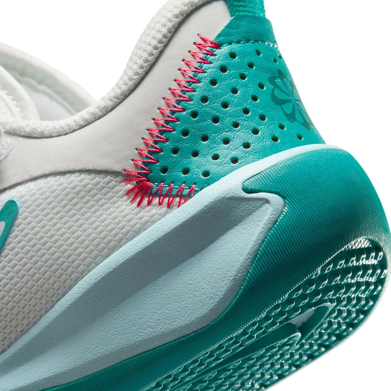 Nike Omni Multi-Court Ps Çocuk Basketbol Ayakkabısı — Çok Renkli · DM9026-109 (10/10)