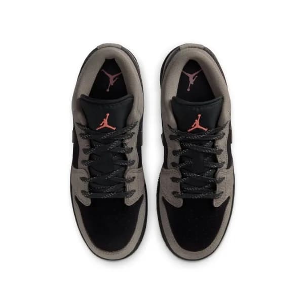 Nike Air Jordan 1 Low SE Gs Basketbol Ayakkabısı — Çok Renkli · IB7111-005 (8/10)
