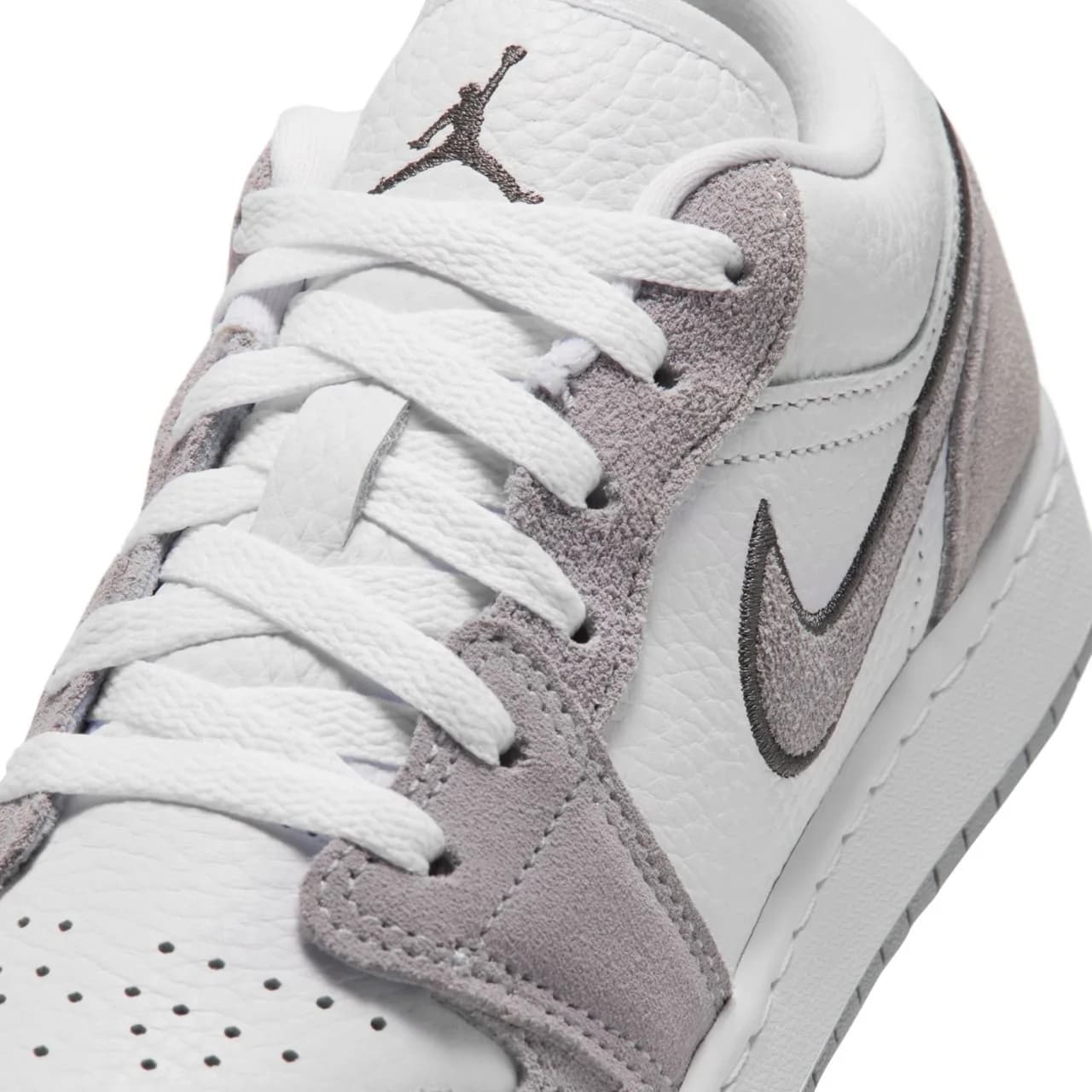 Nike Air Jordan 1 Low Se Gs Gri Basketbol Ayakkabısı · IX3960-100 (9/11)