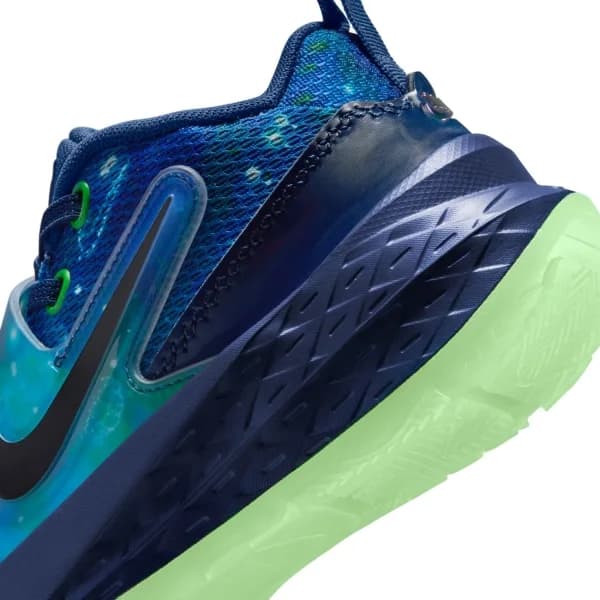 Nike Team Hustle D 12 x LEGO® Collection Ps Çocuk Basketbol Ayakkabısı — Çok Renkli · IM3658-400 (10/12)