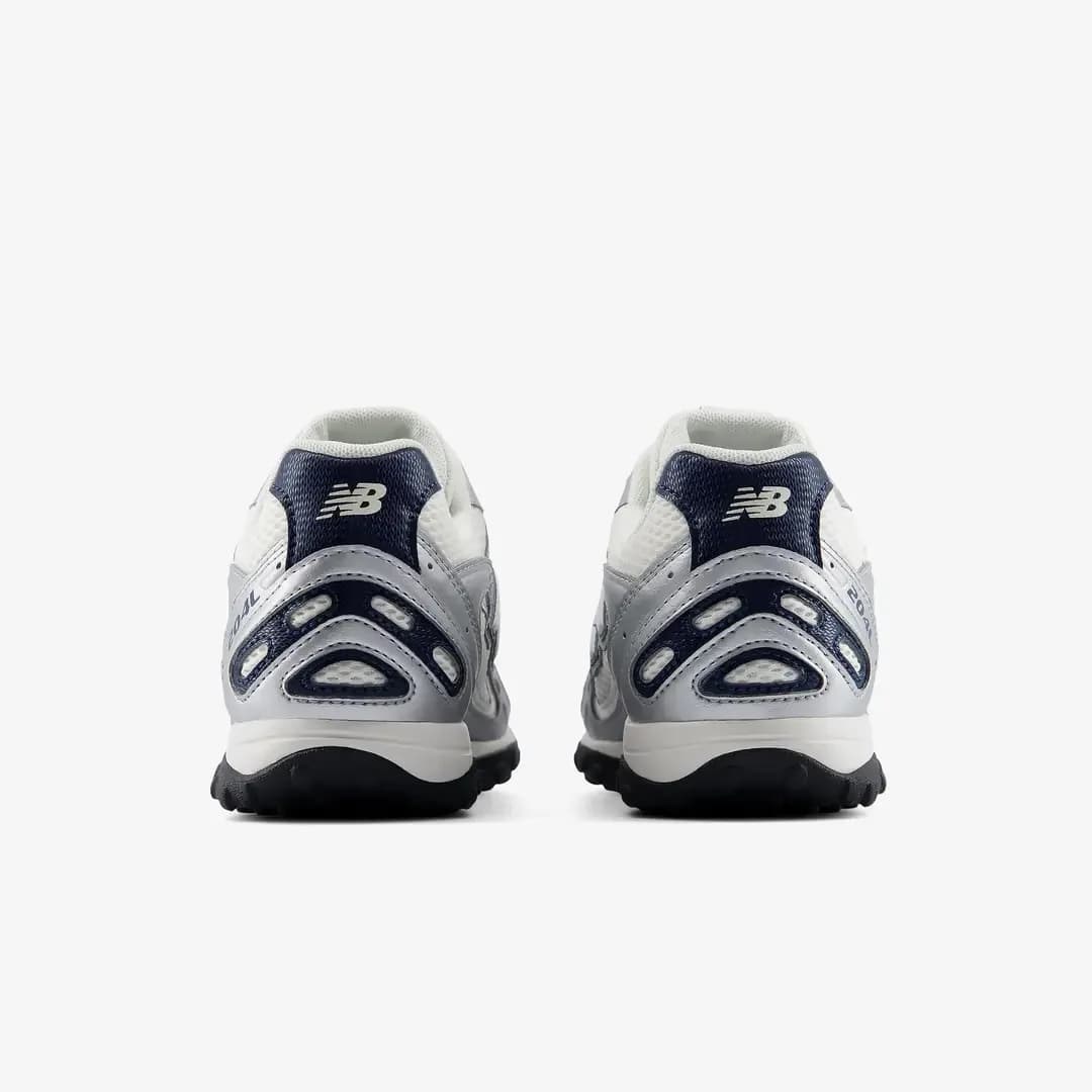 New Balance 204L 'Sea Salt Silver Metallic Navy' — Gri · U204LPC (5/6)