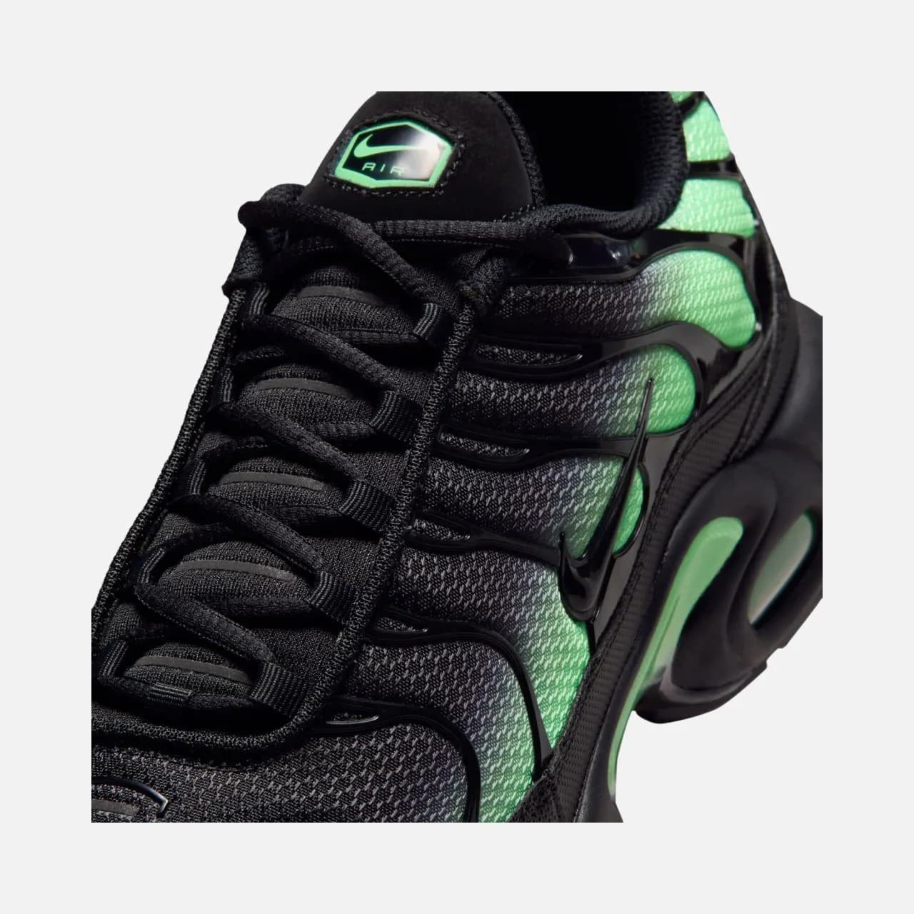 Nike Air Max Plus Erkek Spor Ayakkabı — Çok Renkli · DM0032-043 (7/7)