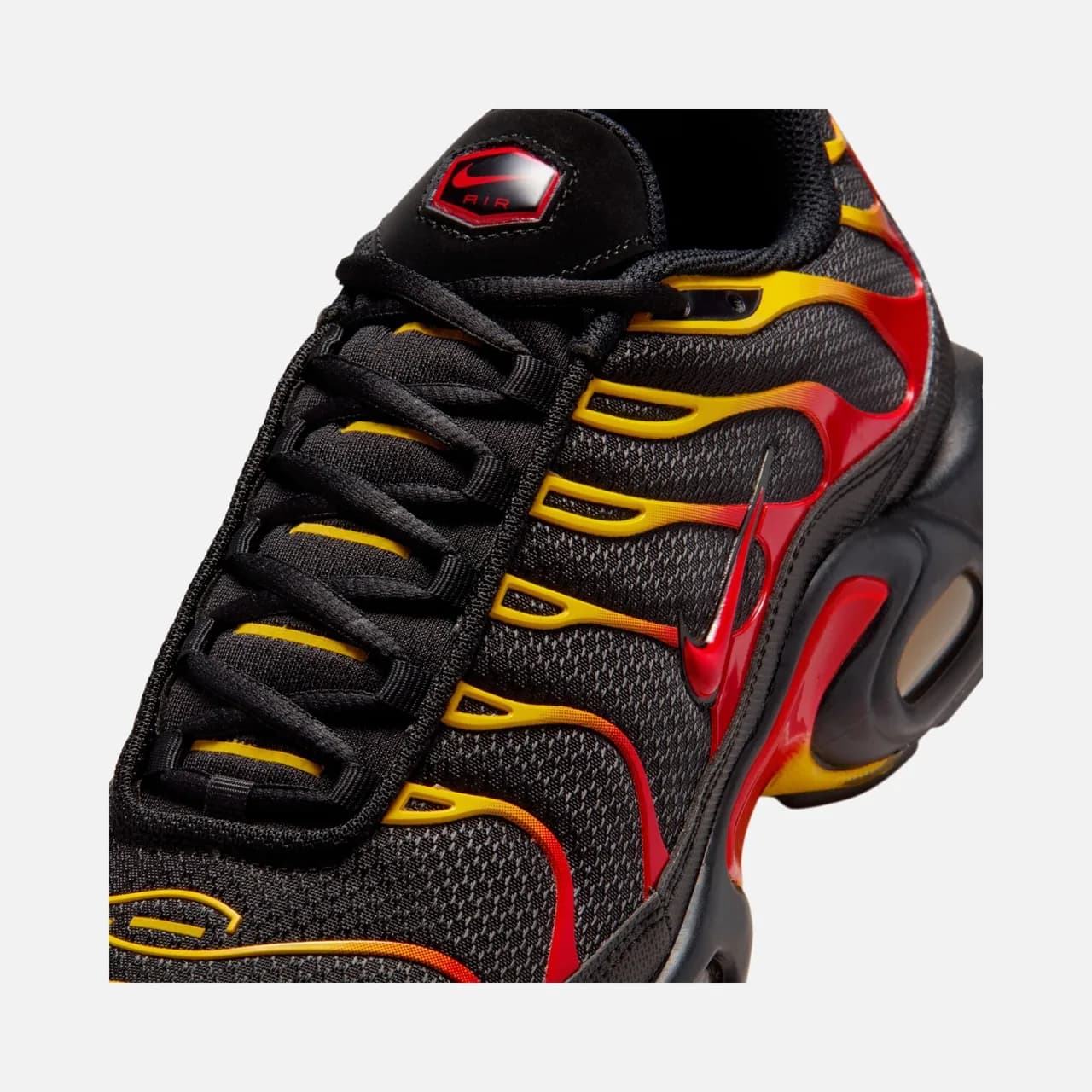 Nike Air Max Plus Erkek Spor Ayakkabı — Çok Renkli · DM0032-030 (10/11)