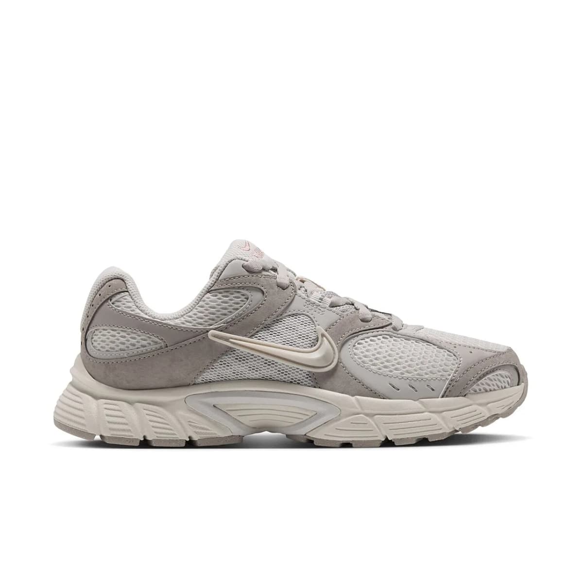 Nike V5 RNR LX Kadın Sneaker Ayakkabı — Çok Renkli