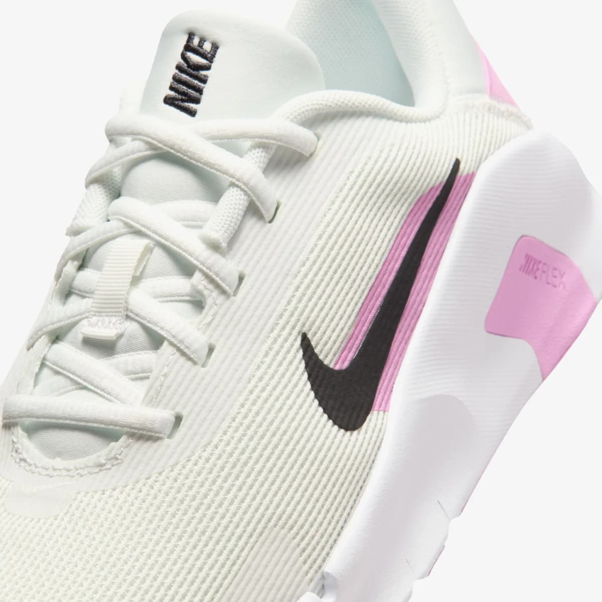 Nike Flex Train Kadın Beyaz Spor Ayakkabı · HV9981-103 (7/8)