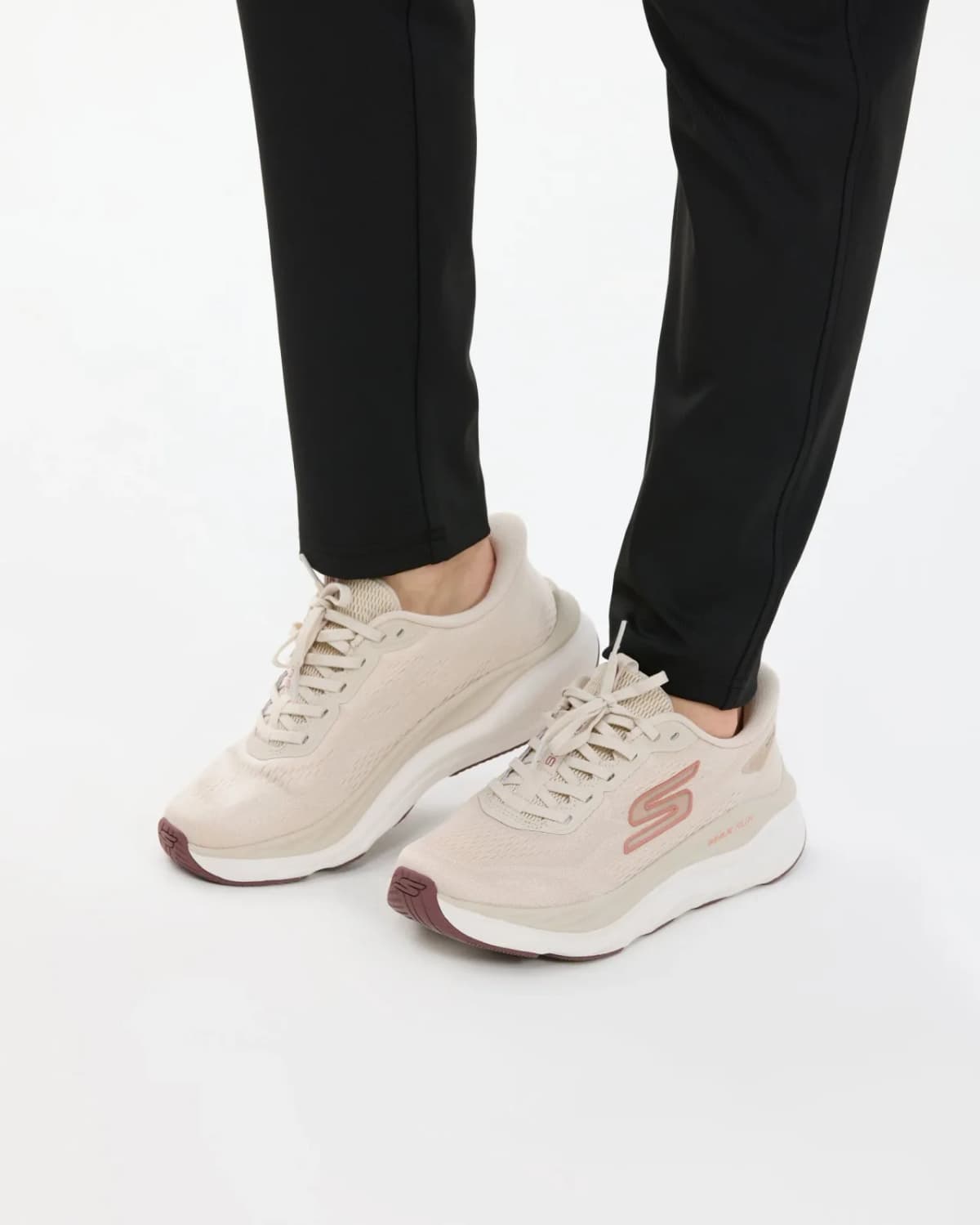 Skechers Max Run Kadın Bej Koşu Ayakkabısı · 129200-NAT (8/8)