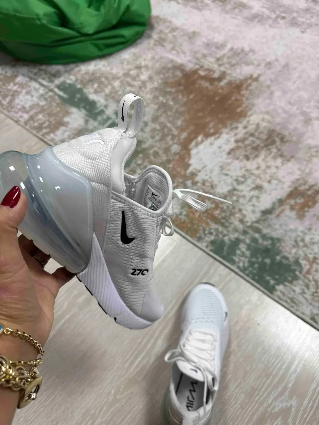 Air Max 270 Kadın Beyaz Sneaker Ayakkabı — müşteri fotoğrafı 1/3 (JustStepTR Müşterisi)
