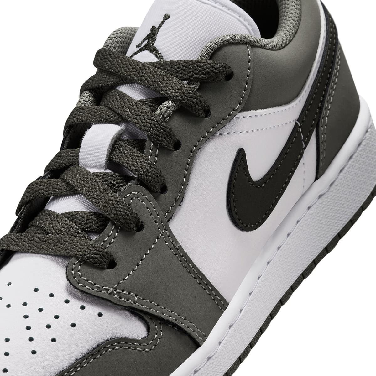 Nike Air Jordan 1 Low Gs Basketball Ayakkabısı — Çok Renkli · IV6049-320 (9/11)