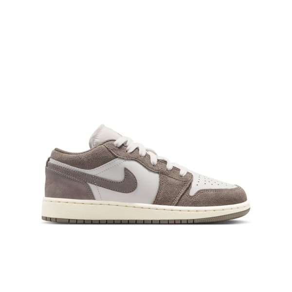 Air Jordan 1 Low Gs Basketbol Ayakkabısı görsel 1