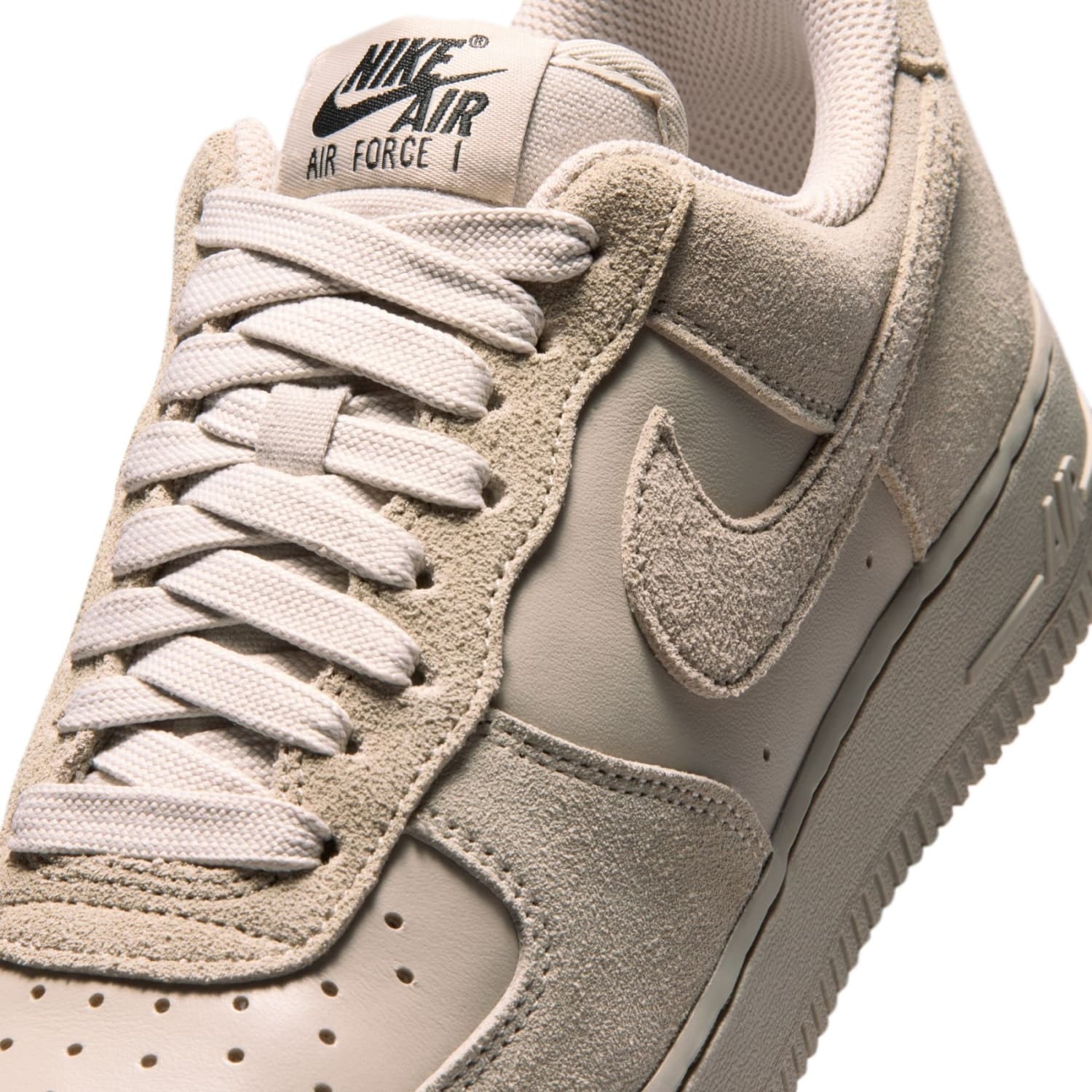 Nike Air Force 1 '07 Kadın Sneaker Ayakkabı — Çok Renkli · IV6042-236 (9/11)