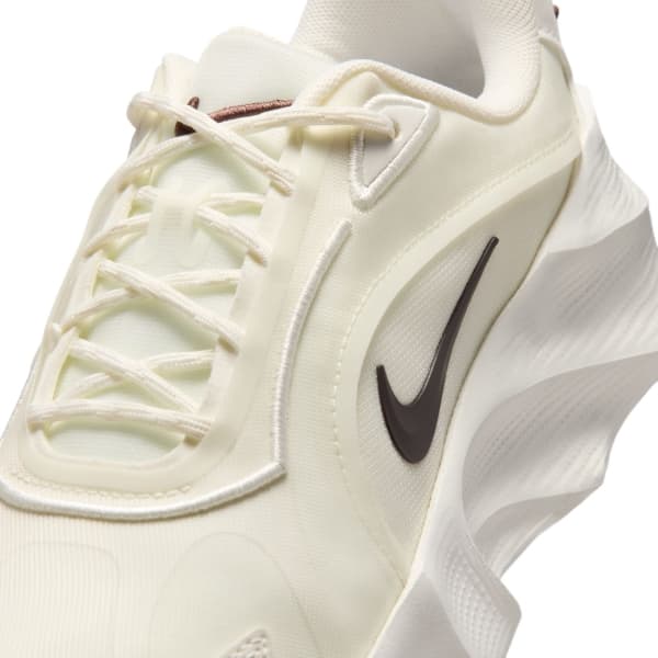 Nike Aura Edge Kadın Bej Sneaker Ayakkabı · HQ7025-105 (7/8)