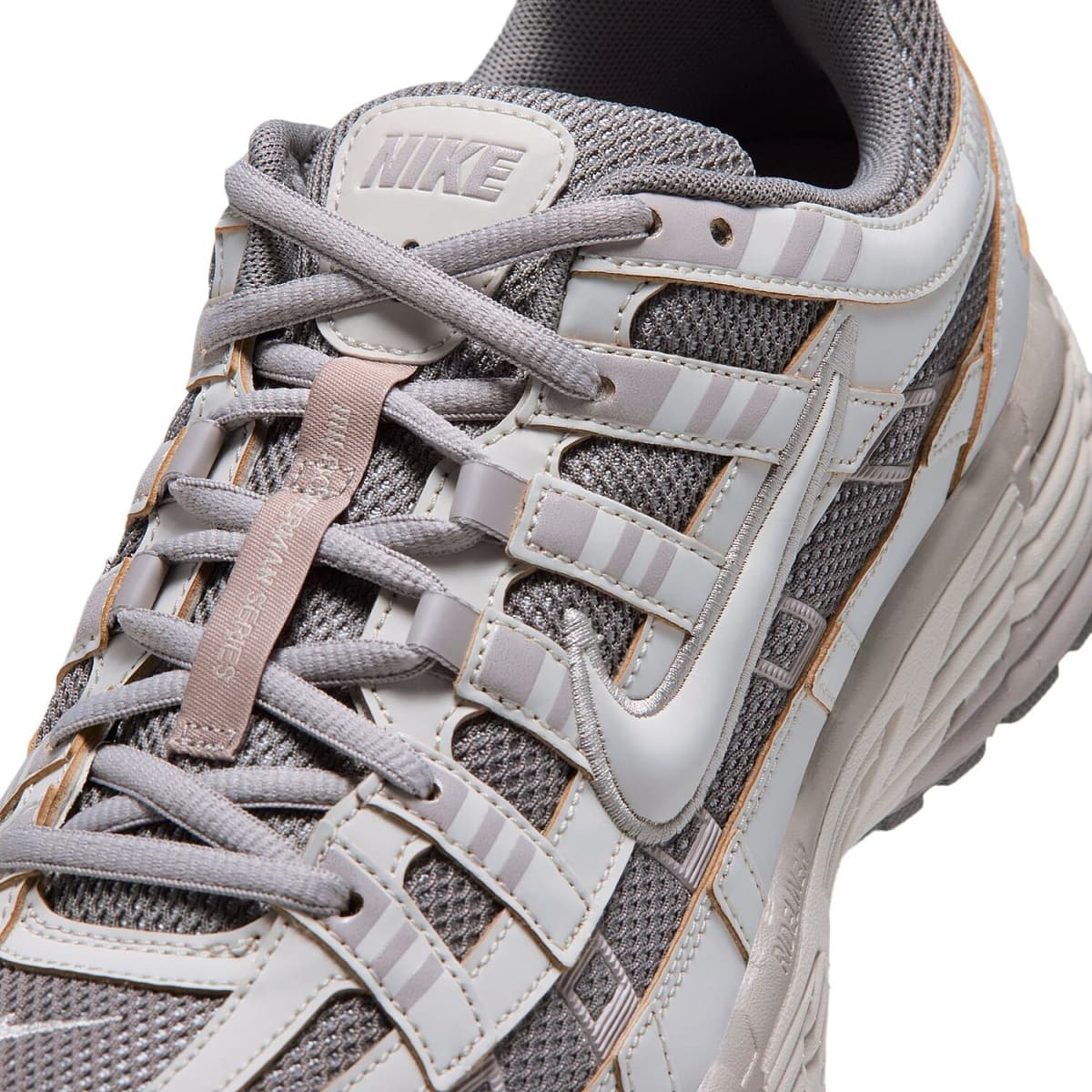 Nike P-6000 Erkek Sneaker Ayakkabı · IQ0356-001 (9/22)