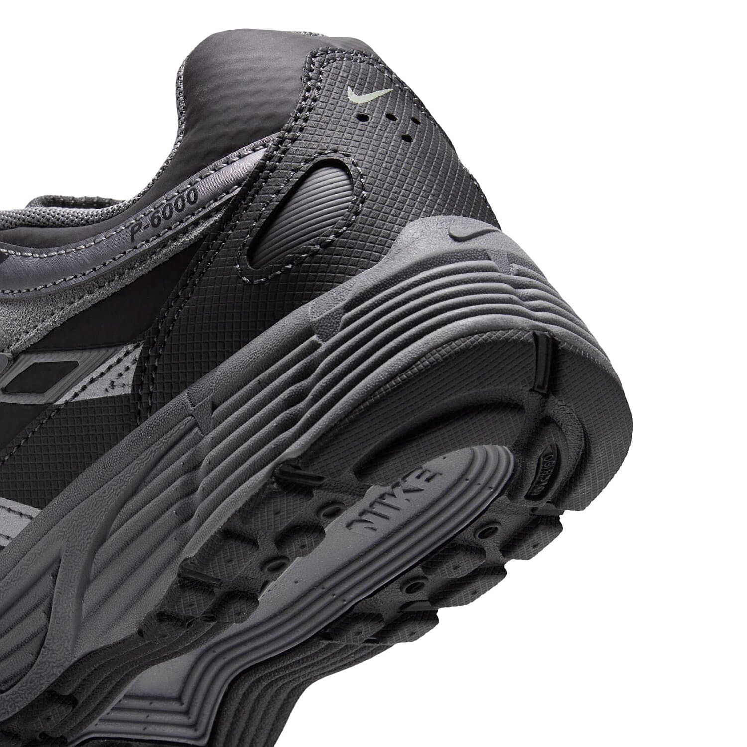 Nike P-6000 Gs Gri Sneaker Ayakkabı · IX7946-060 (10/10)