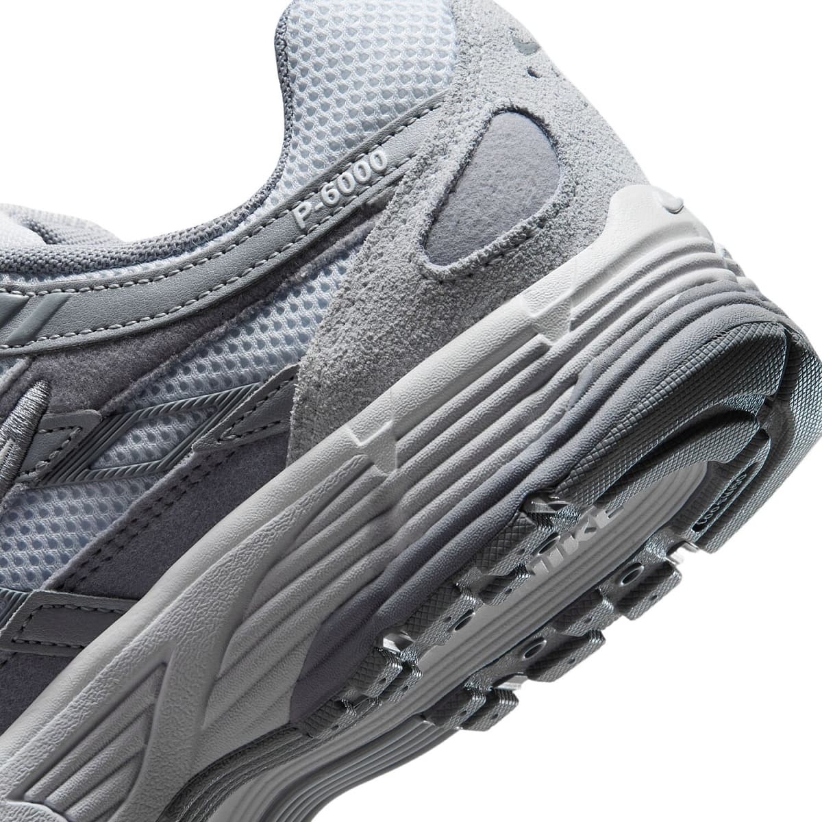 Nike P-6000 Kadın Sneaker Ayakkabı · IV2501-001 (10/20)