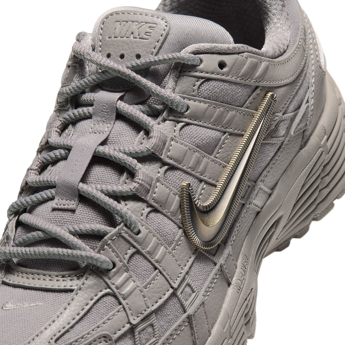 Nike P-6000 Se Kadın Sneaker Ayakkabı · IO9979-001 (9/20)