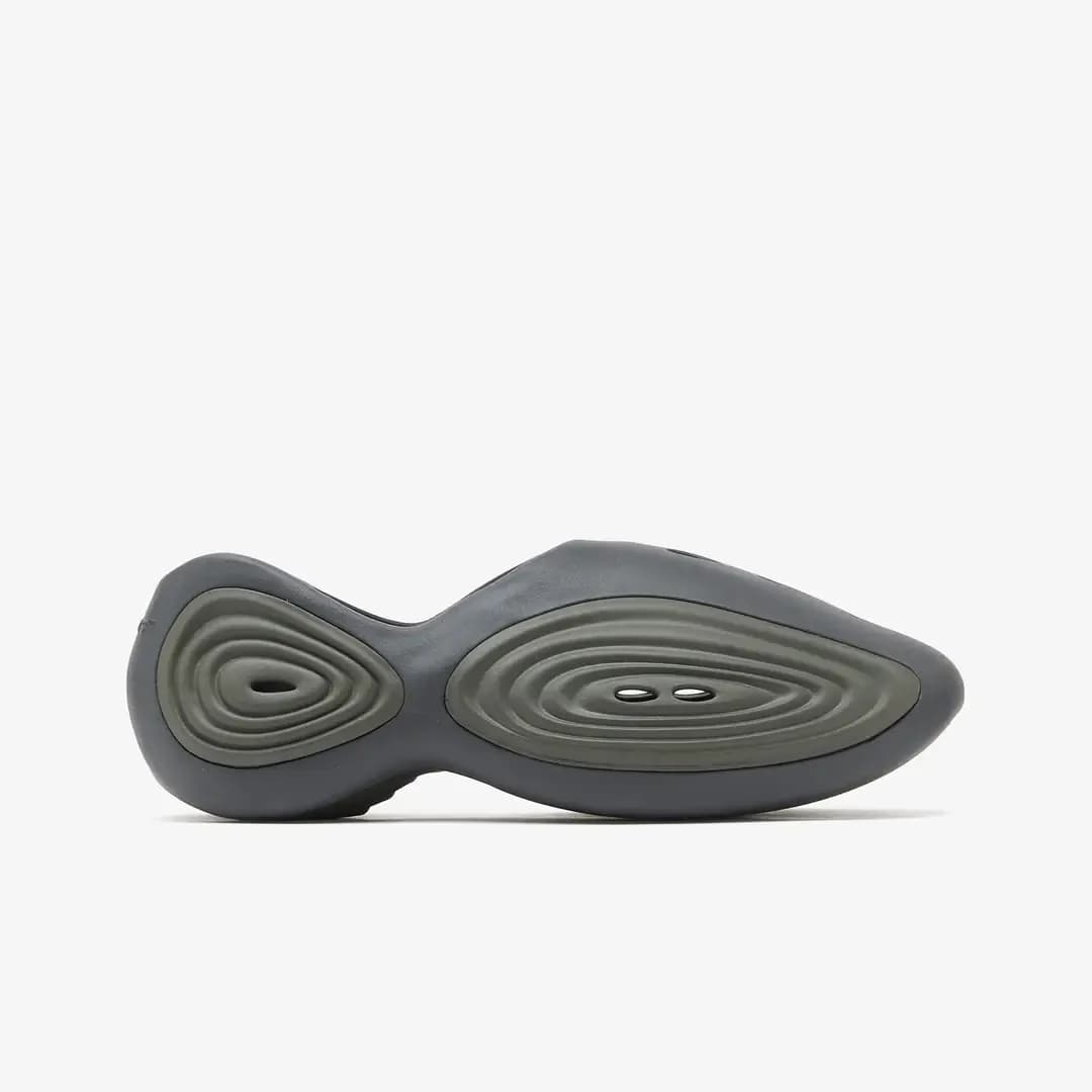 Ripple Clog 'Charcoal'