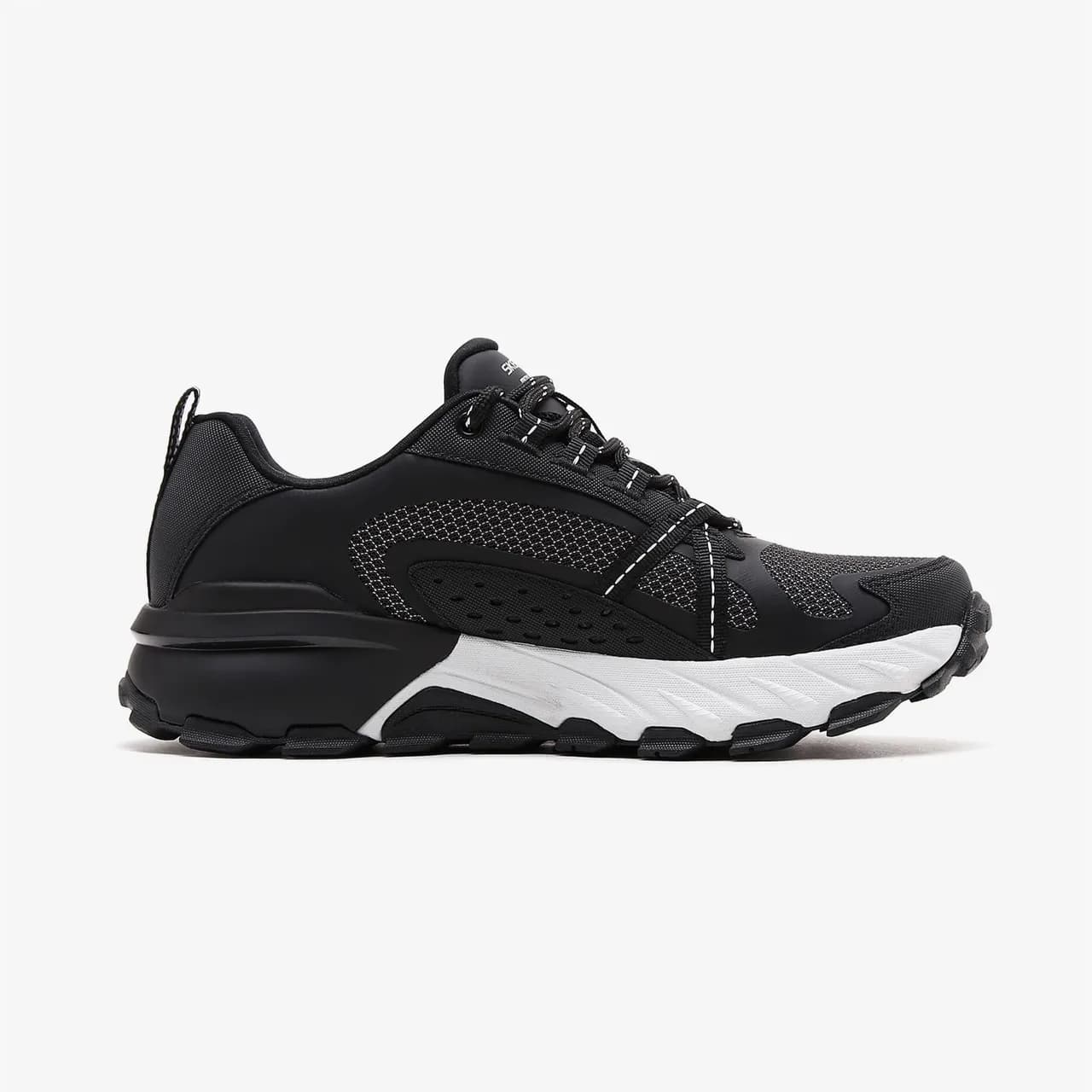 Skechers Max Protect Erkek Siyah Spor Ayakkabı