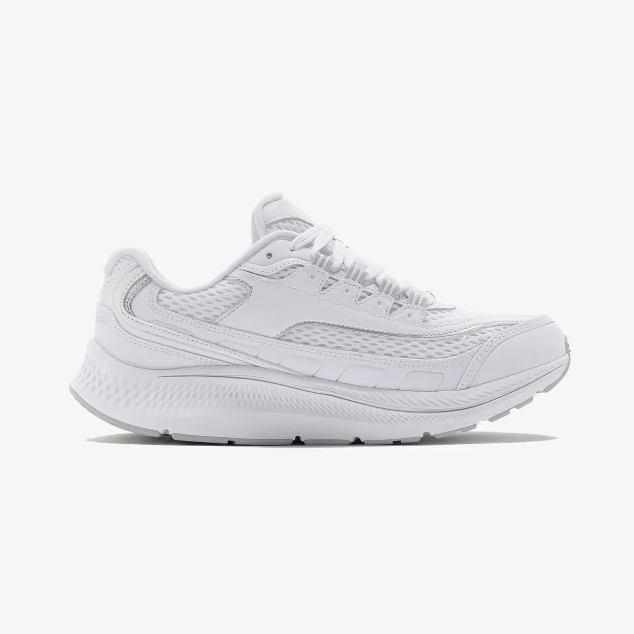 Skechers Go Run Consistent 2.0 Strava Kadın Beyaz Koşu Ayakkabısı