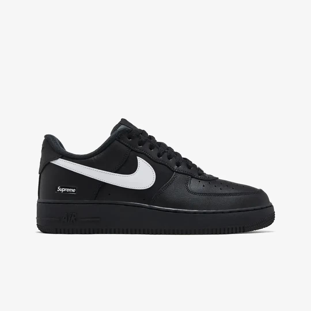 Nike x Supreme Air Force 1 Low 'Black White'