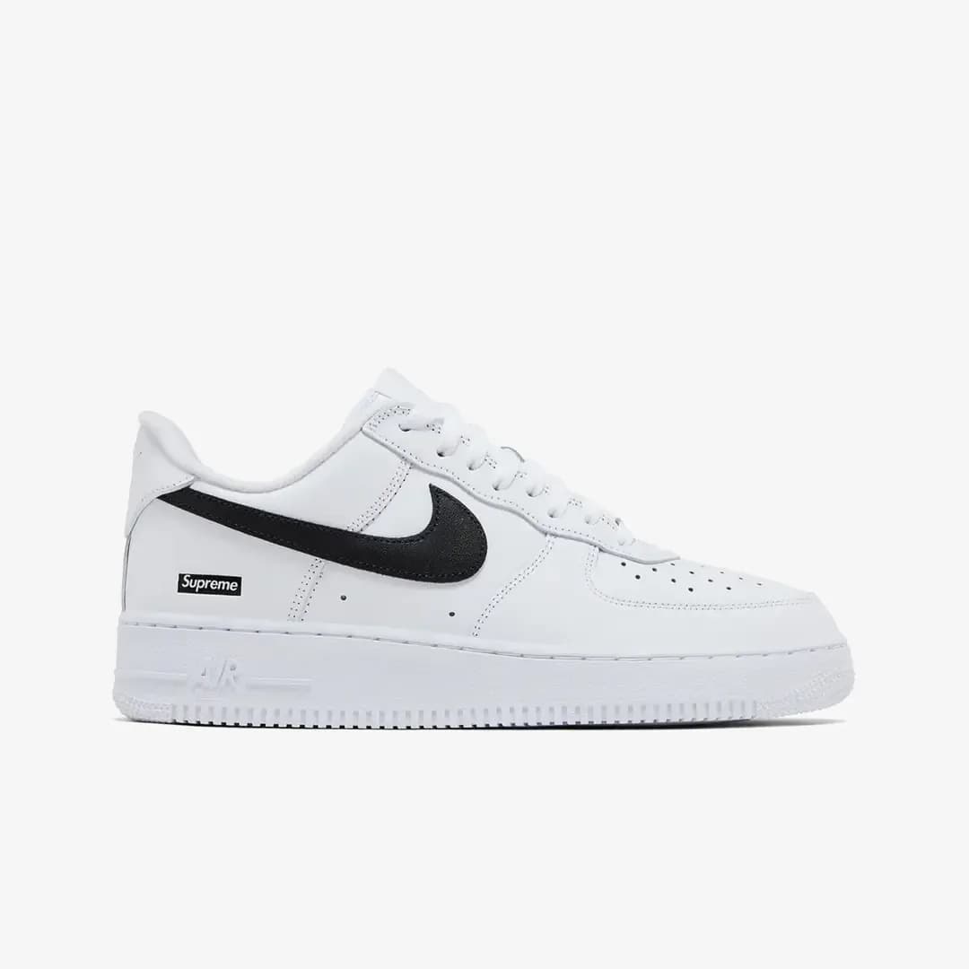Nike x Supreme Air Force 1 Low 'White Black'