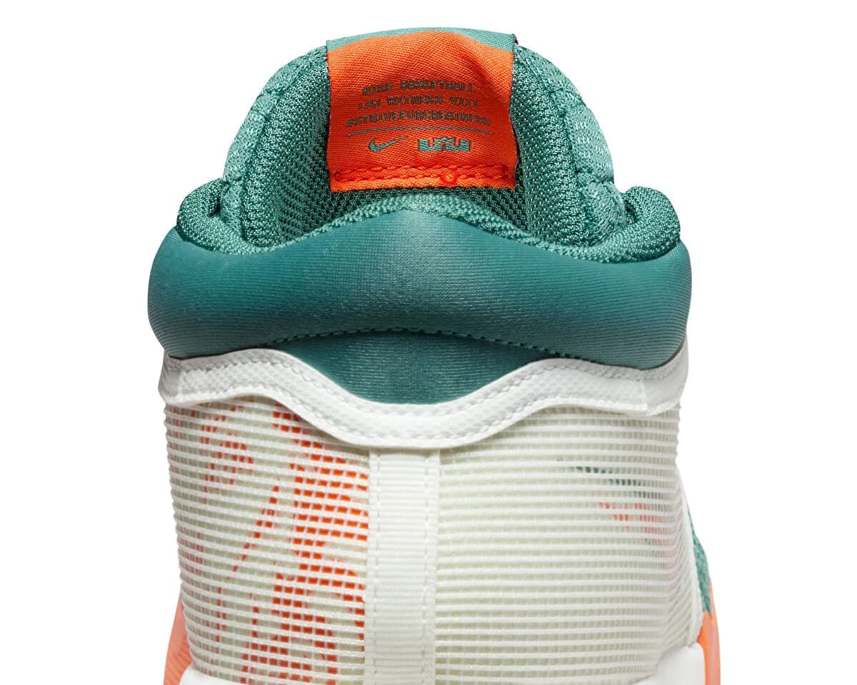 Nike Lebron Witness 8 — Çok Renkli · FB2239-101 (10/10)