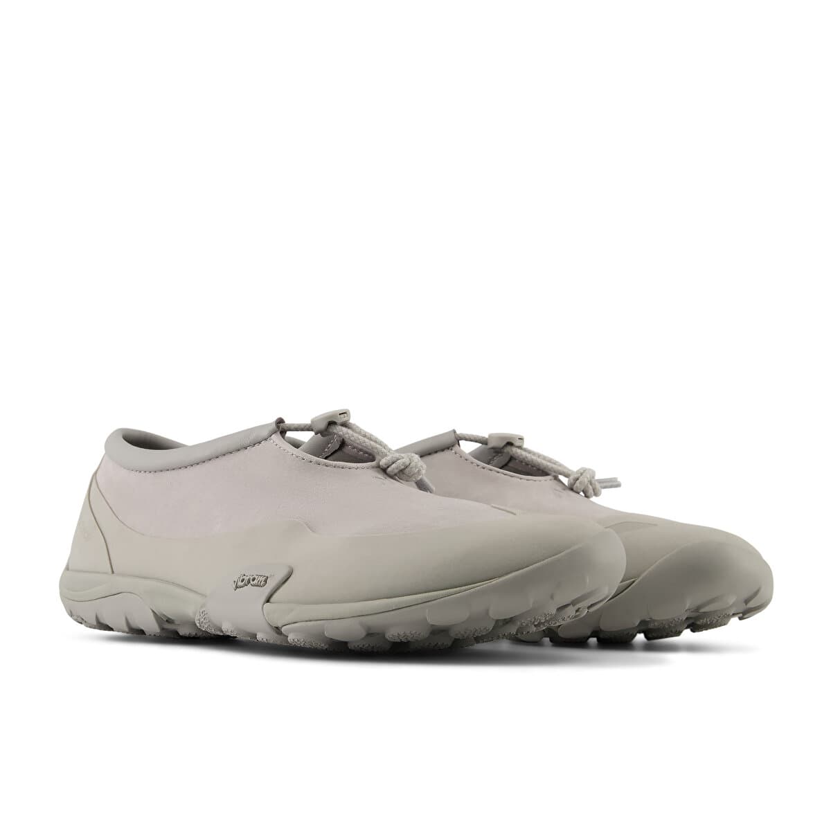 New Balance MT10 Gri Kadın Günlük Giyim · MT10T8WQ (3/6)