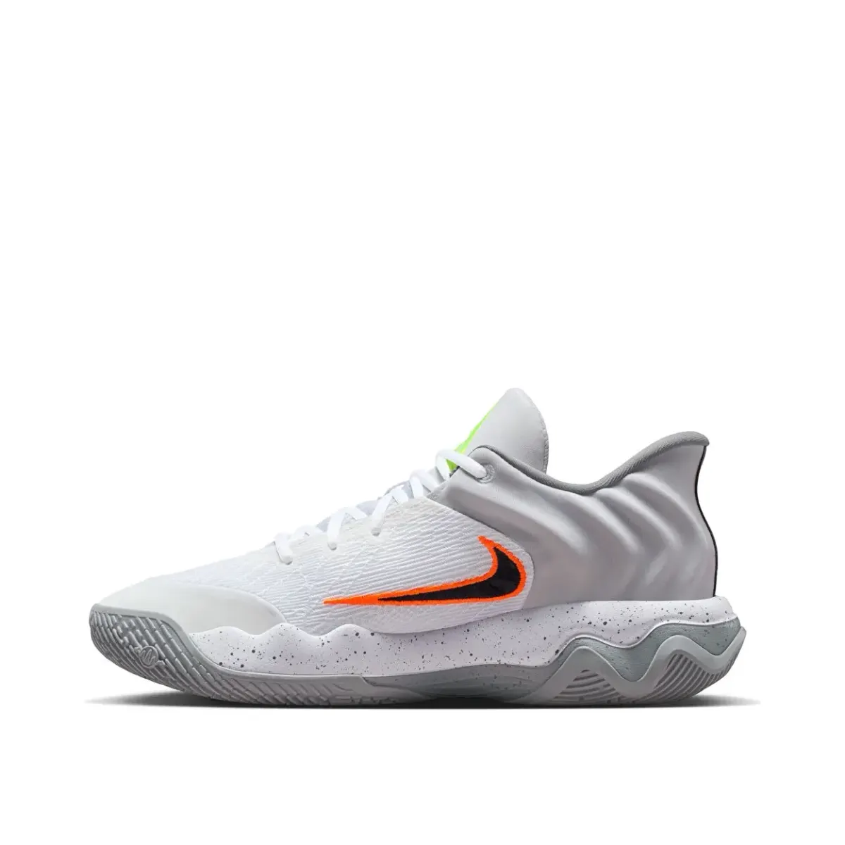 Nike GIANNIS IMMORTALITY 4 · FQ3680-102 (3/17)