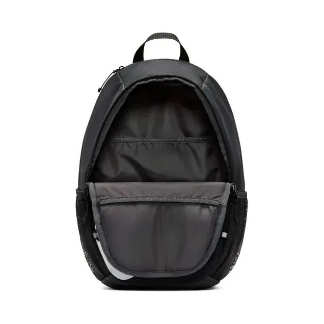 Nike Heritage Sweep Backpack Siyah Sırt Çantası — görsel 4 · IO8733-010 (4/7)