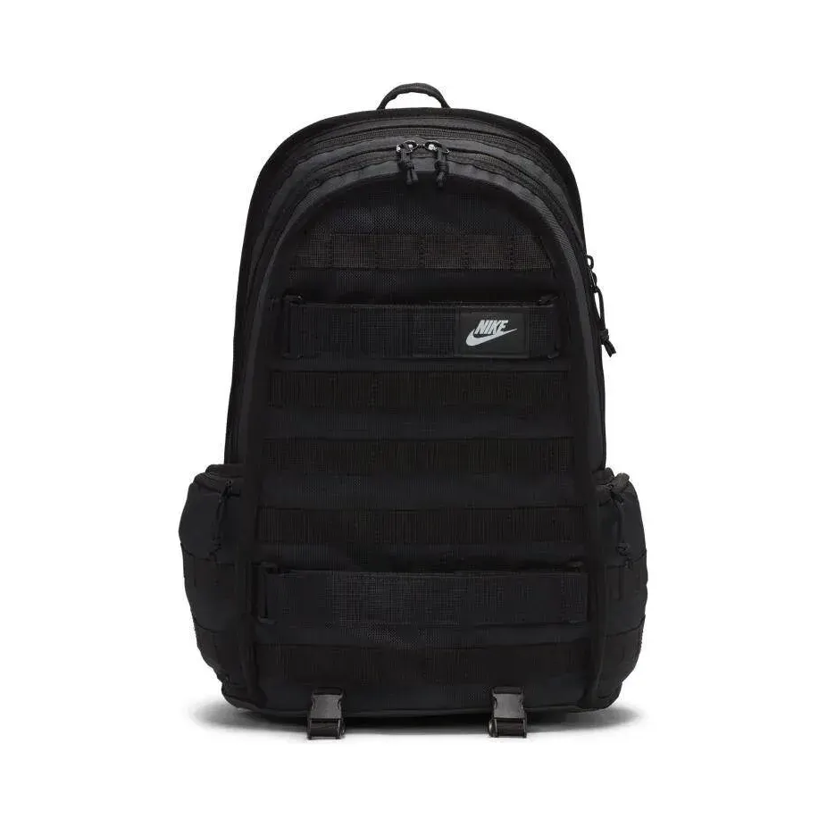 Nike RPM Backpack 2.0 Sırt Çantası önden görünüm · FD7544-010